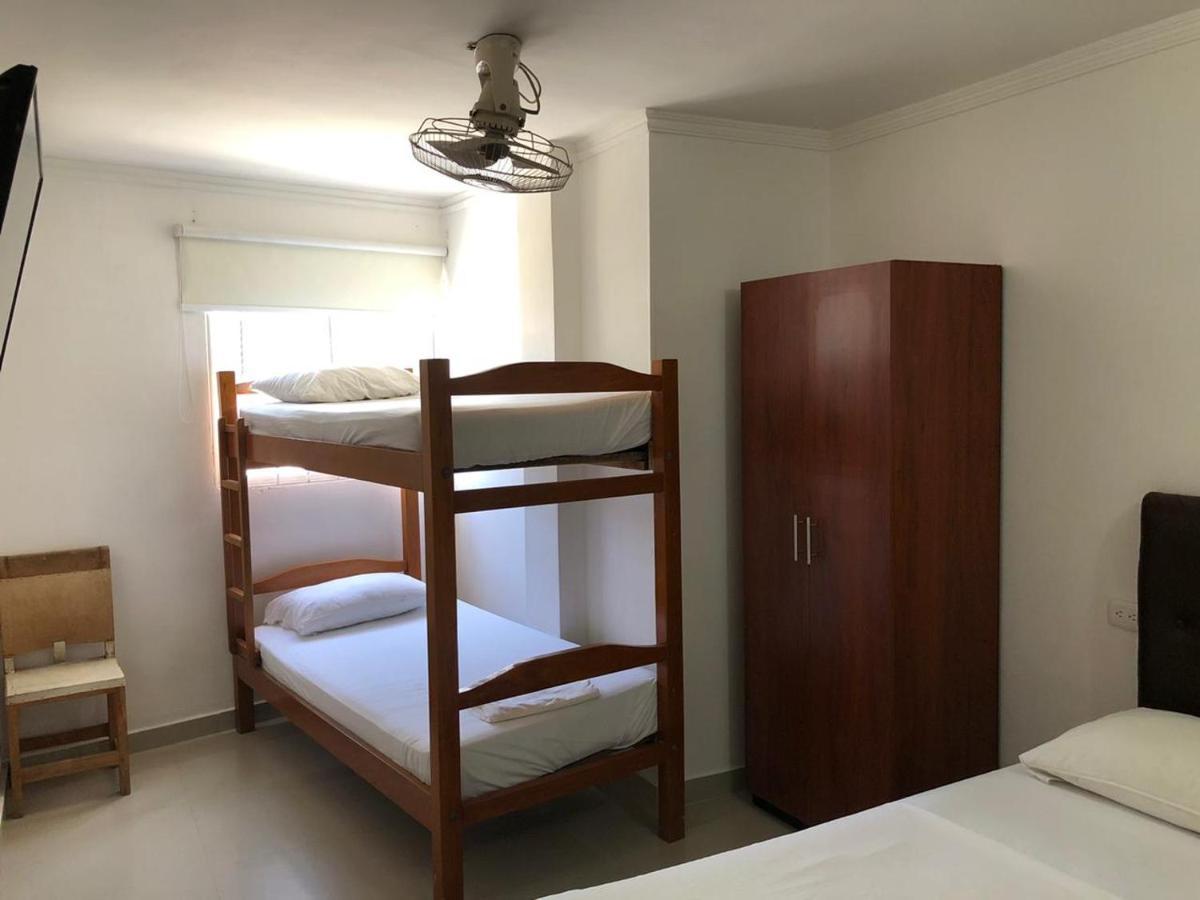 Hotel Aeromar Central Santa Marta  Luaran gambar