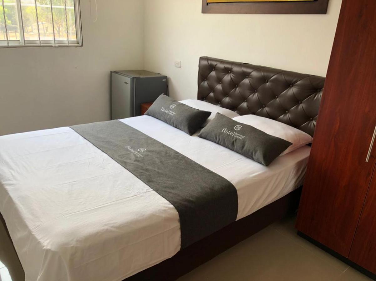Hotel Aeromar Central Santa Marta  Luaran gambar